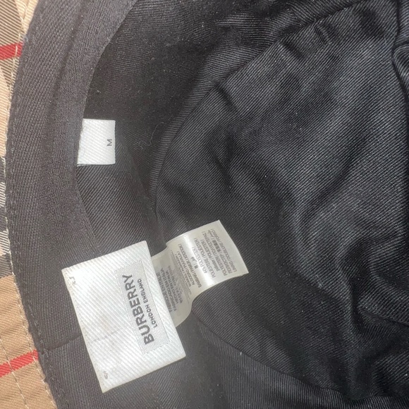 Burberry Bucket Hat - Picture 2 of 2